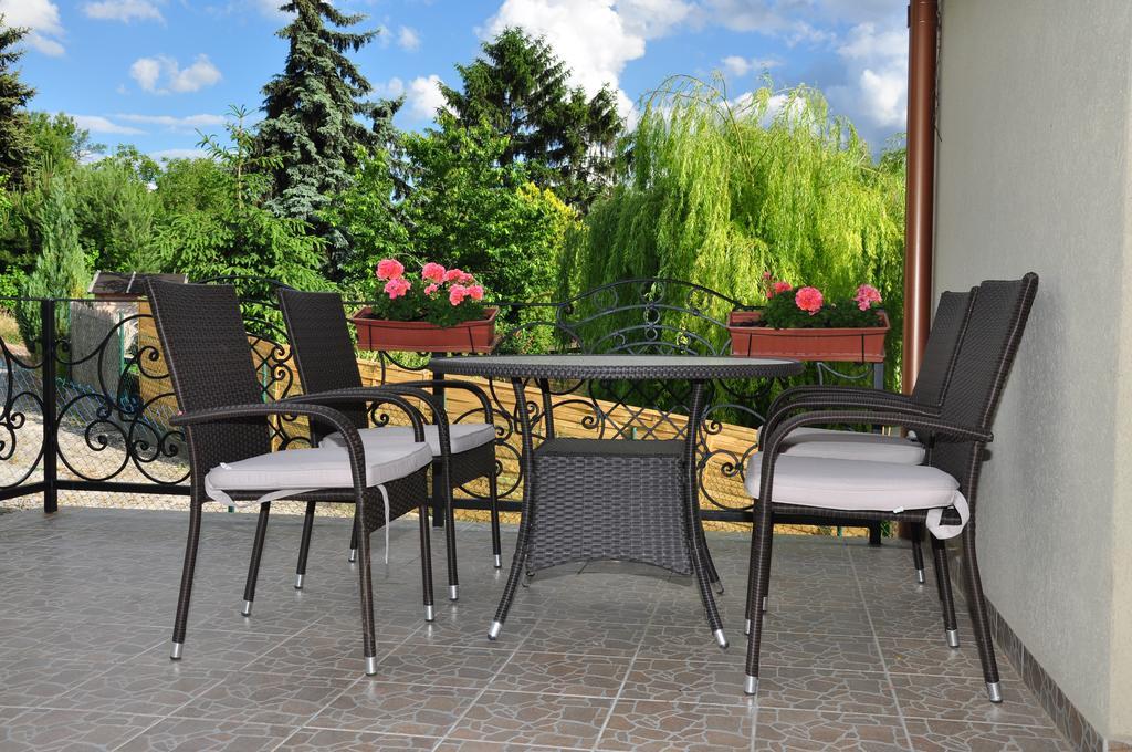 Farkas Apartman Siofok Luaran gambar